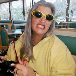 Meet your Posher, Gina